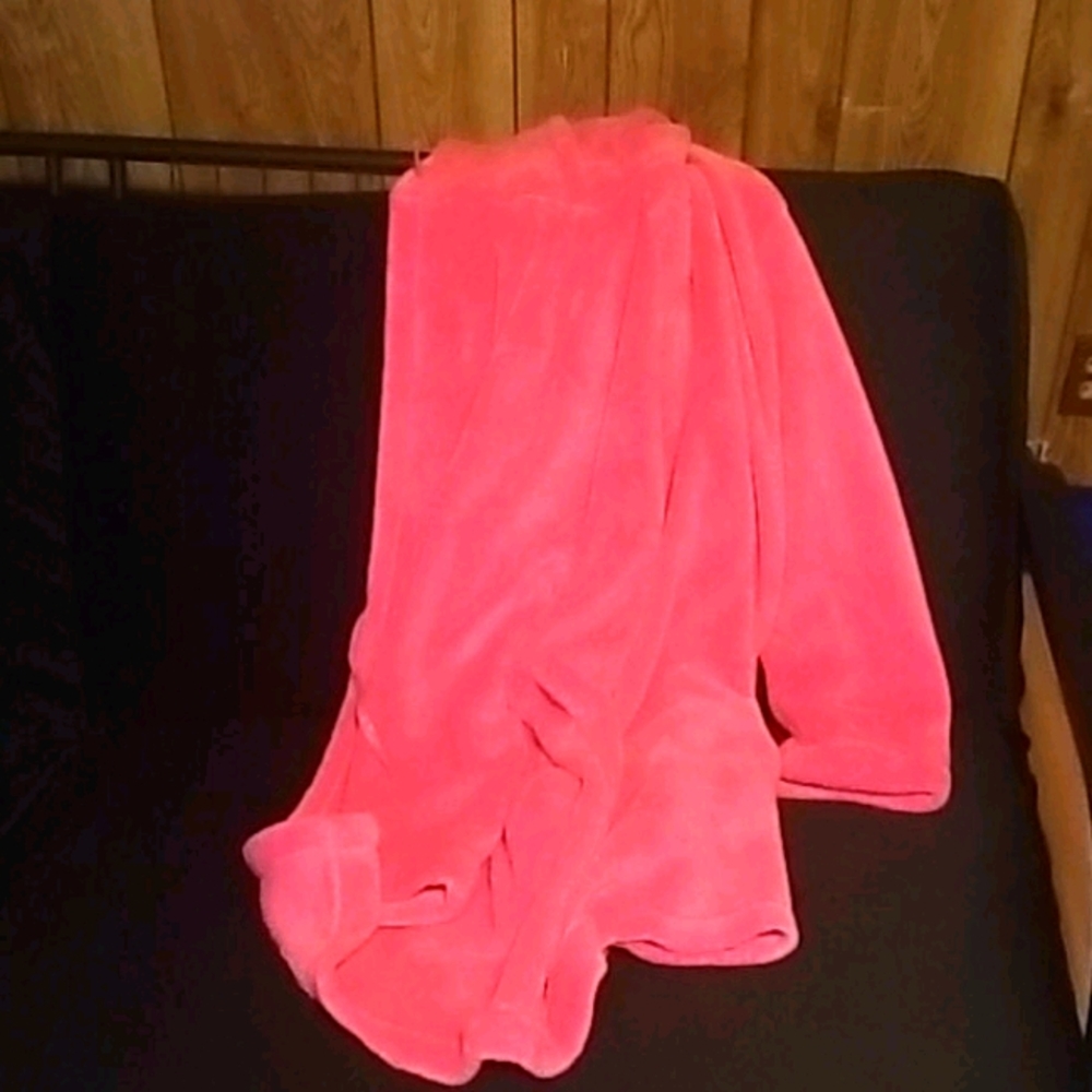 Womans pick robe